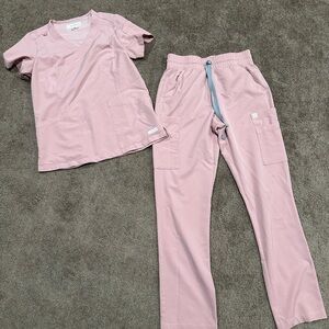 SOLD Resurge Srub Set, NWOT